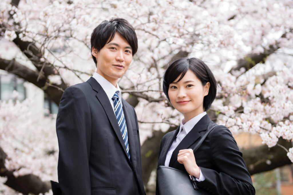 中小企業の面接シーンをイメージしたビジネスパーソンの写真
